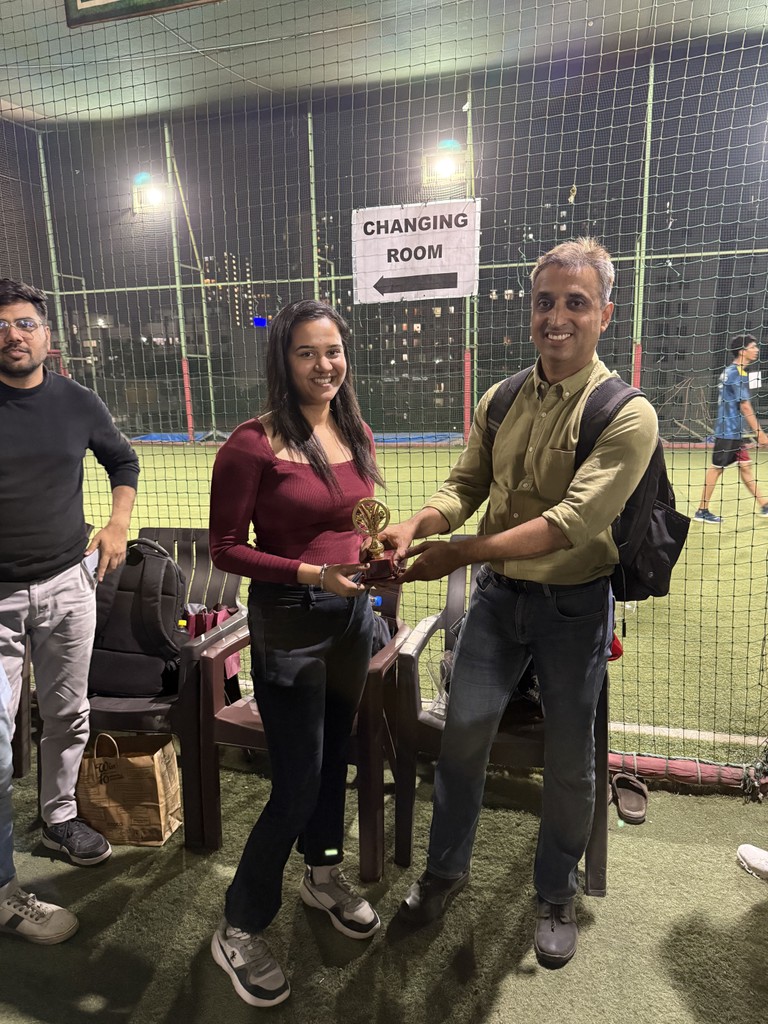 Digimaze player batting in the box cricket match